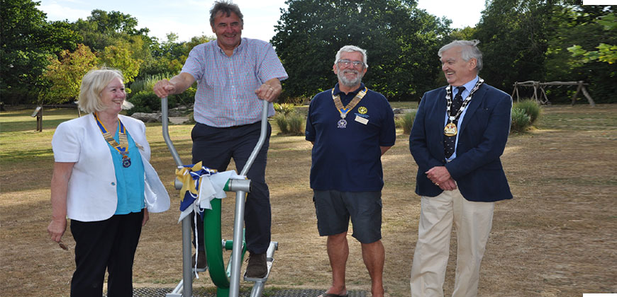 New outdoor gym in Dunorlan Park