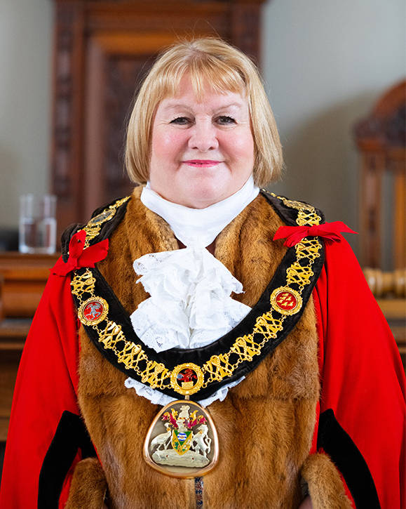 The Mayor of Tunbridge Wells, Cllr Bev Palmer